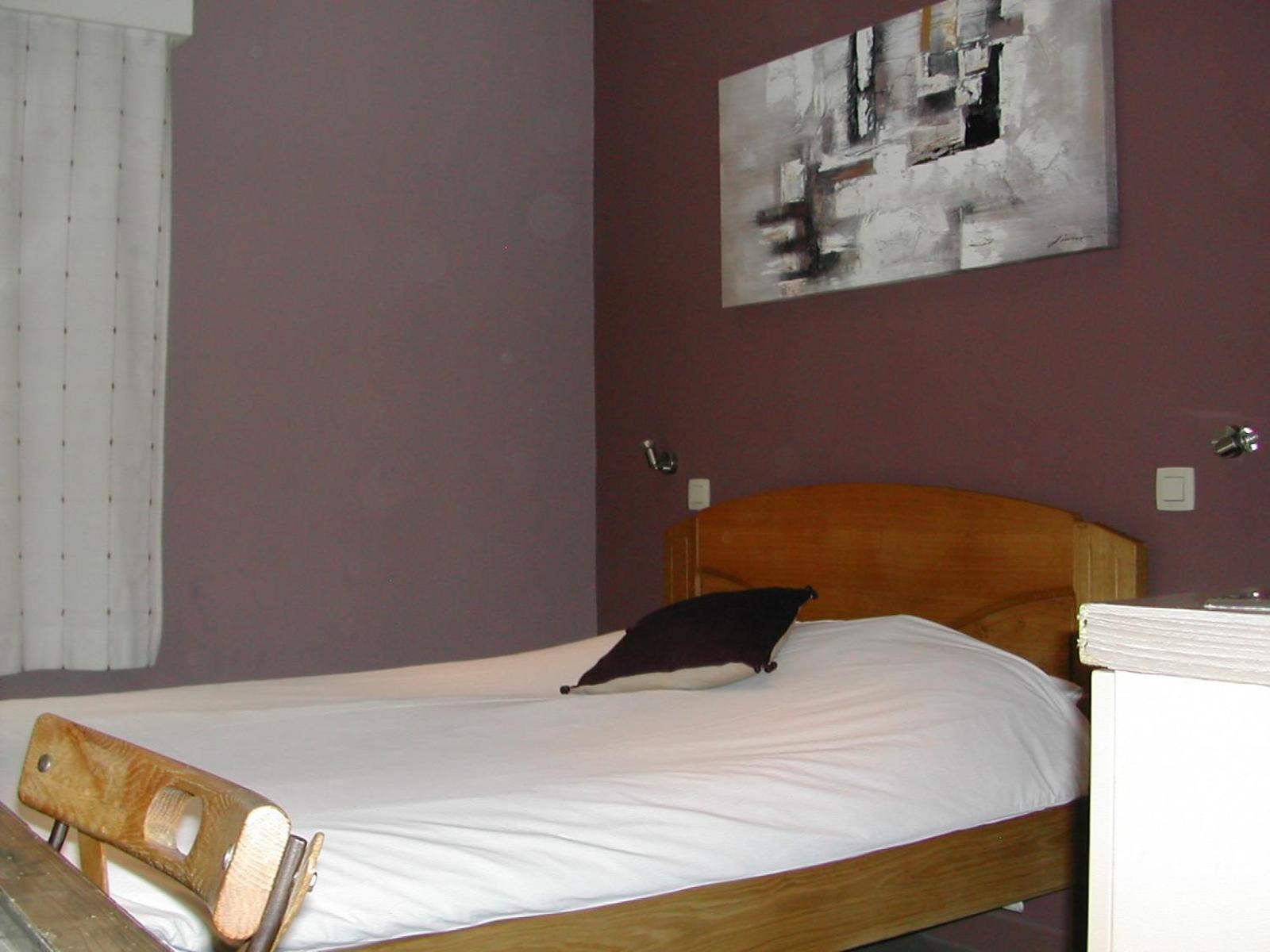 Hotel Piano 2 - Mont-st-guibert - Louvain-la-neuve 2*