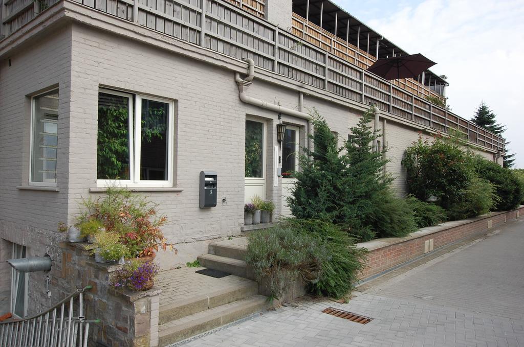 Hotel Piano 2 - Mont-st-guibert - Louvain-la-neuve Corbais